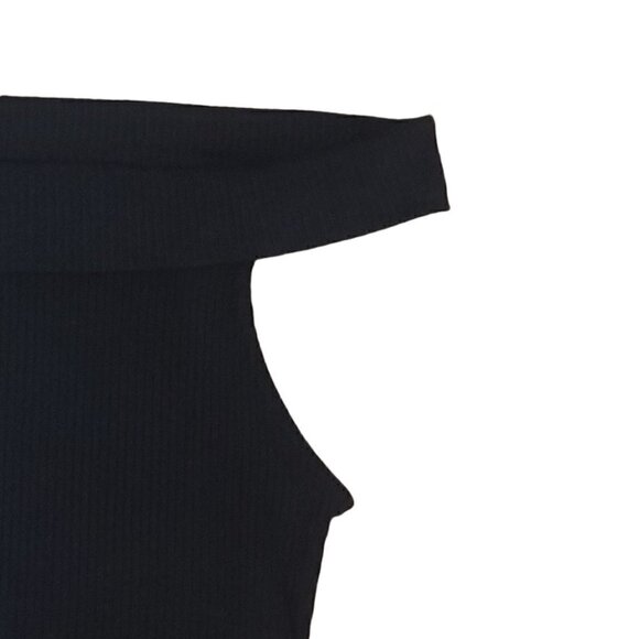 NWT ZARA Black off-shoulder ribbed crop top - Picture 3 of 9